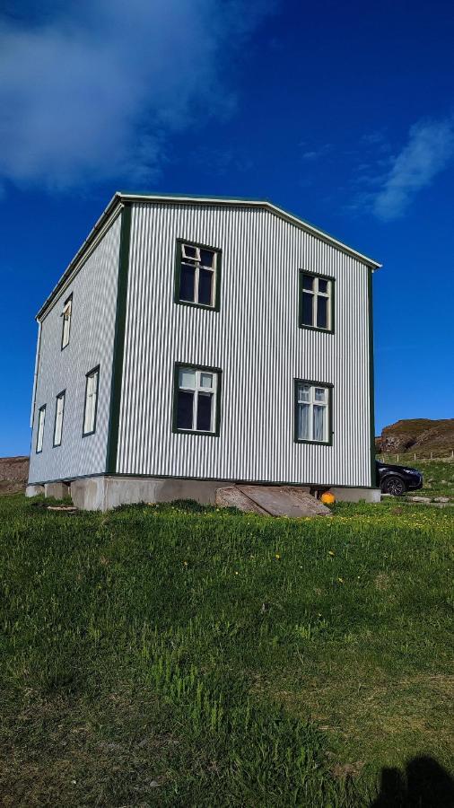 Happy-Cove Guesthouse - By The Sea Bakkafjorthur 外观 照片